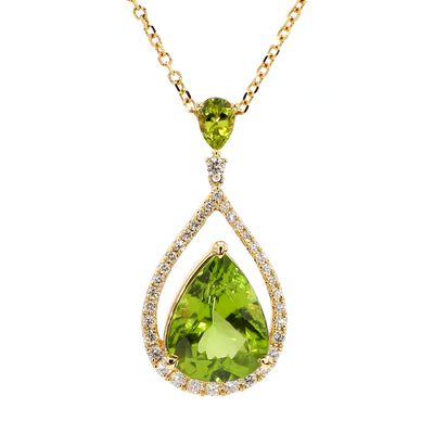 Pear-Shaped Peridot and Diamond Pendant in 18K Yellow Gold (1/2 ct. tw.)